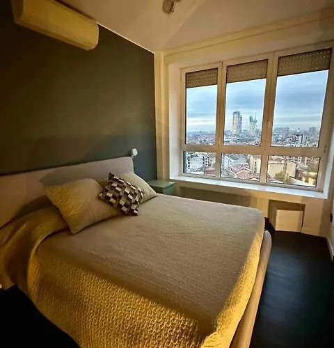 Apartment Amazing Skyline Apartment, Brera